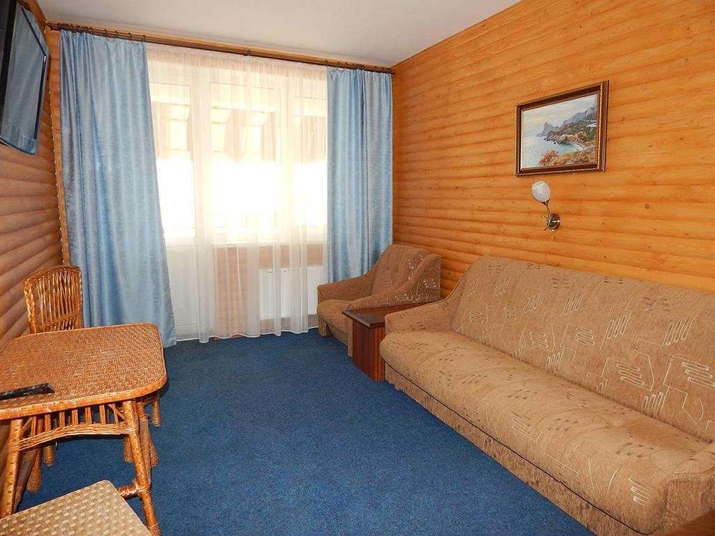 Гостевой дом «Консульский дворик» Судак-7